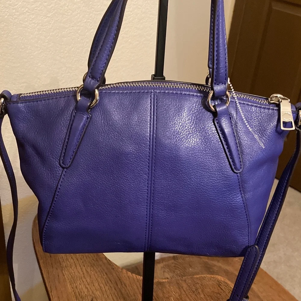 Coach Mini Kelsey Crossbody Stachel Purse Like New! - Picture 9 of 11